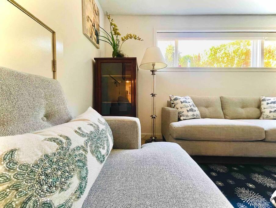 Holiday home 1200sft Spacious Seaview & Garden Surrounded Vacation Federal Way