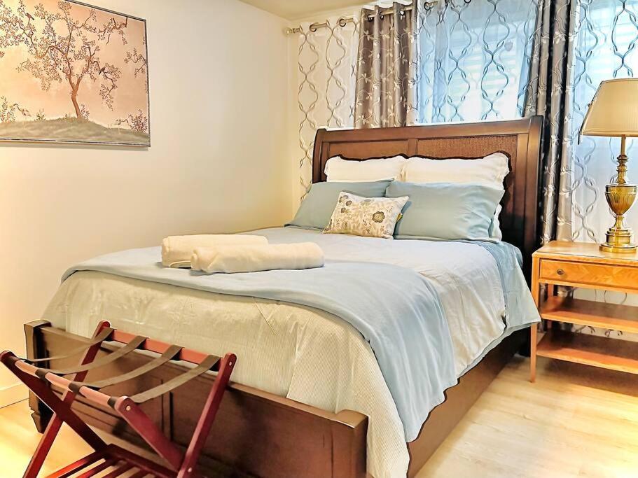 Holiday home 1200sft Spacious Seaview & Garden Surrounded Vacation Federal Way